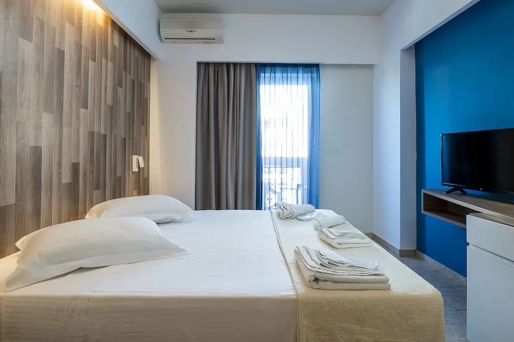 هتل کسموس اولیمپیا گاردن